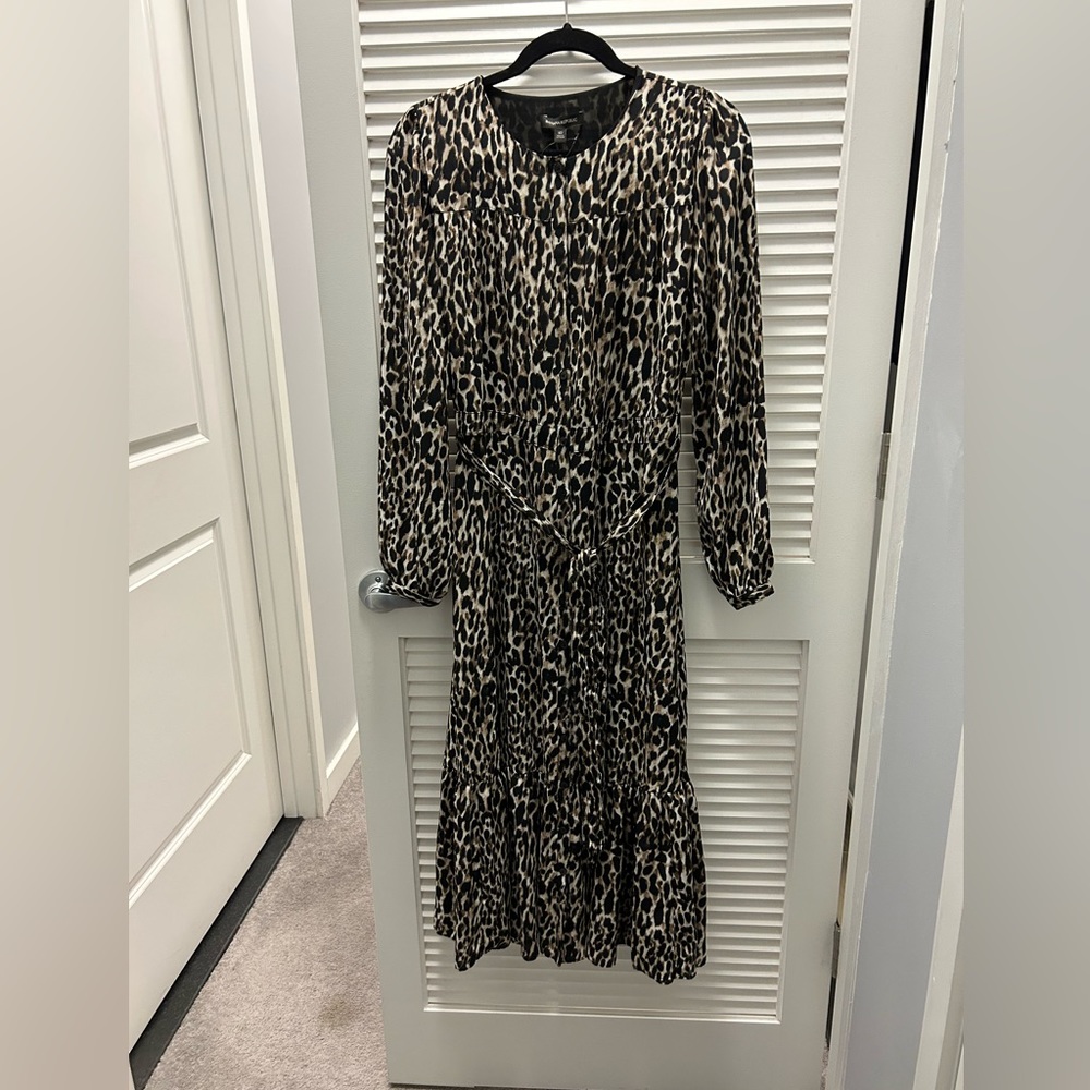 Banana republic button-down, leopard print shirt dress